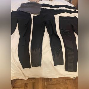 Alo Yoga leggings bundle Size M!! (3 pair +1 Koral active)